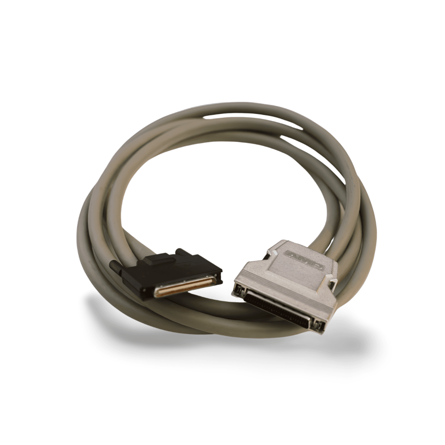 6ft SCSI V VHDCI68 Male 0.8mm TS to SCSI II HPDB50 Male Latch beige
