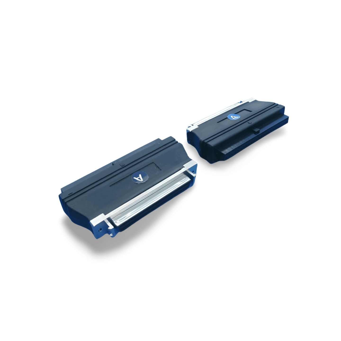SCSI Internal IDC50 Female to HPDB68 Female Adapter with High Byte Termination black